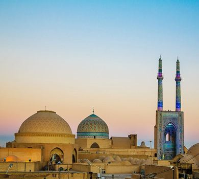 Jameh Mosque of Yazd, The Sky High Minarets
