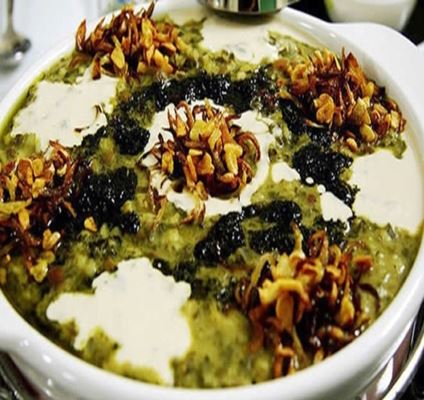 Ash-e Reshteh (Noodle and Bean Soup)