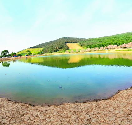 Toshan Lake — A Perfect Destination for an Unforgettable Nature Trip in the Province