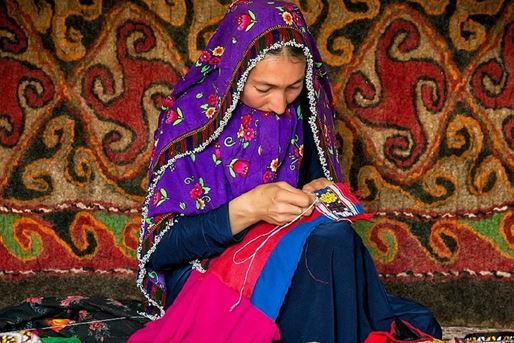 Turkmen Needlework
