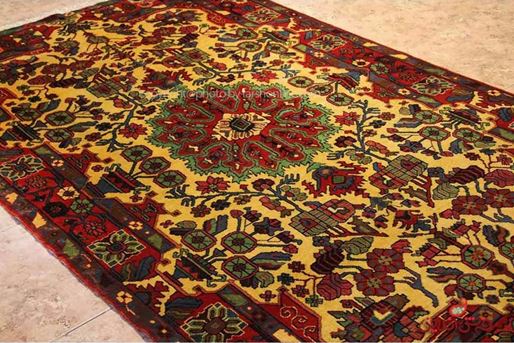 Carpet Weaving in Nahavand