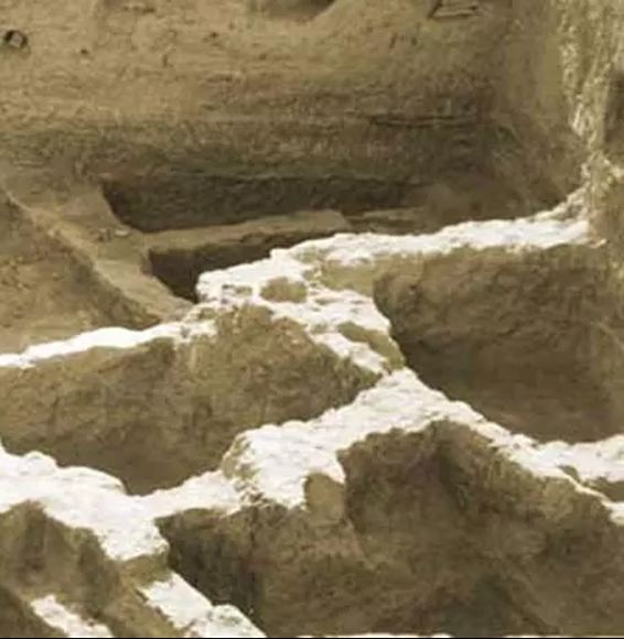 Tall-e Bakun Prehistoric Site