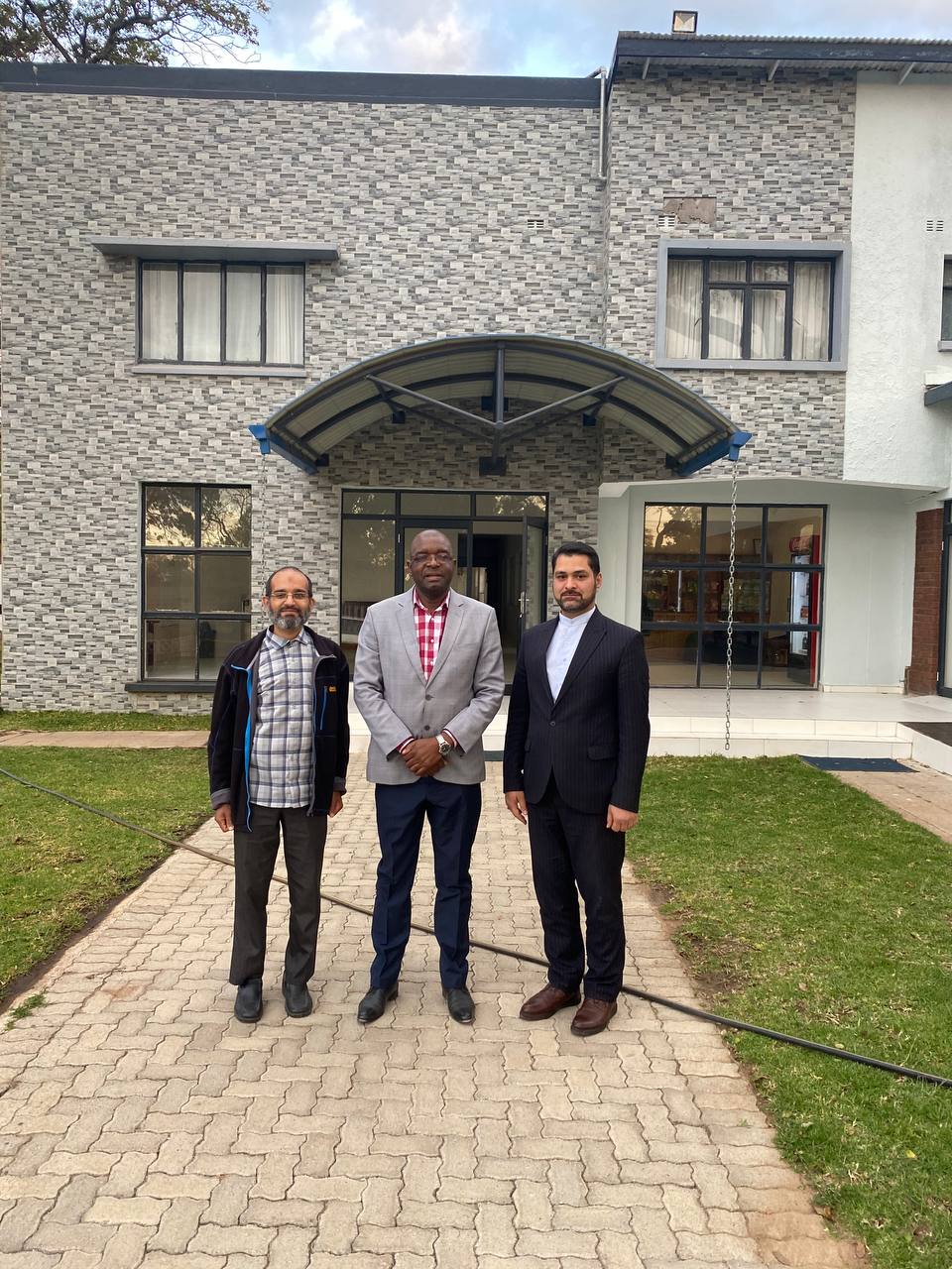 CULTURAL CENTRE, INTERNATIONAL INSTITUTE FOR ISLAMIC STUDIES TOP OFFICIALS MEET ZIMBABWE COUNCIL OF CHURCHES LEADERSHIP 