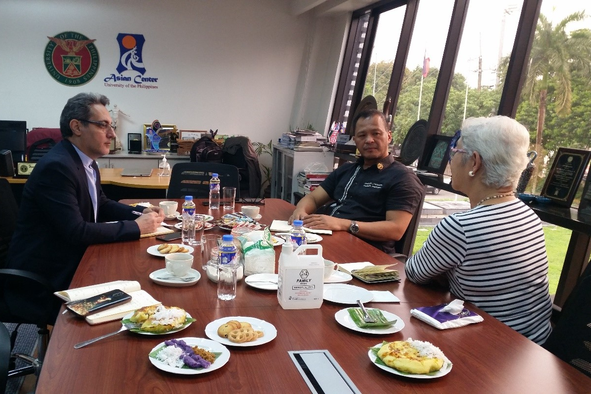 Meeting of the Cultural Counselor of Iran with two deans of the University of the Philippines, Diliman, Quezon City