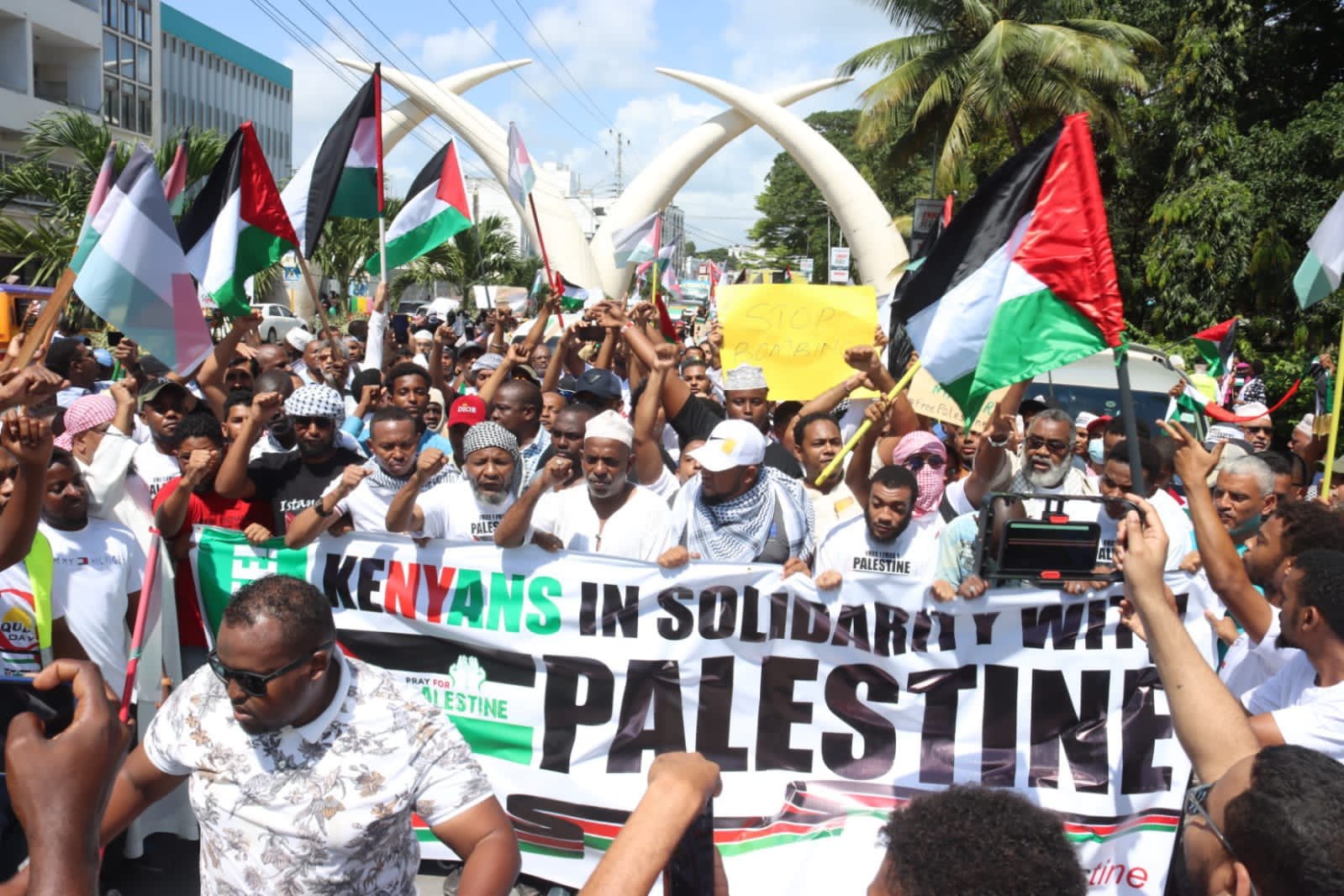 KENYANS IN MOMBASA PROTEST IN SOLIDARITY WITH PALESTINE