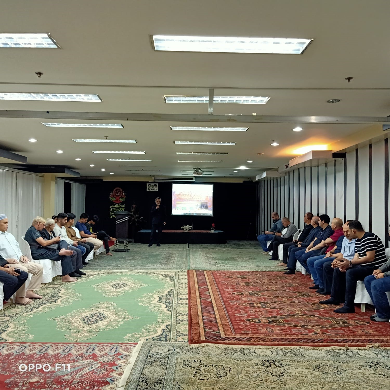 Holding a mourning ceremony for the martyrdom of Hazrat Fatima Zahra, peace be upon her, in the Cultural Center of the Islamic Republic in Manila