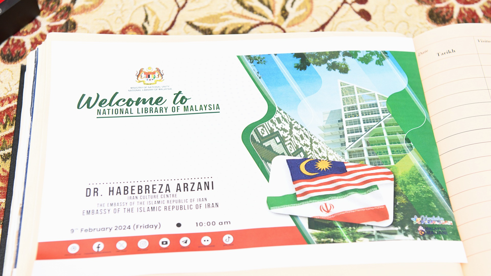 On the occasion of the forty-fifth anniversary of the Islamic Revolution, 450 books were donated to the National Library of Malaysia by the Cultural Office of the Islamic Republic of Iran in Kuala Lumpur.