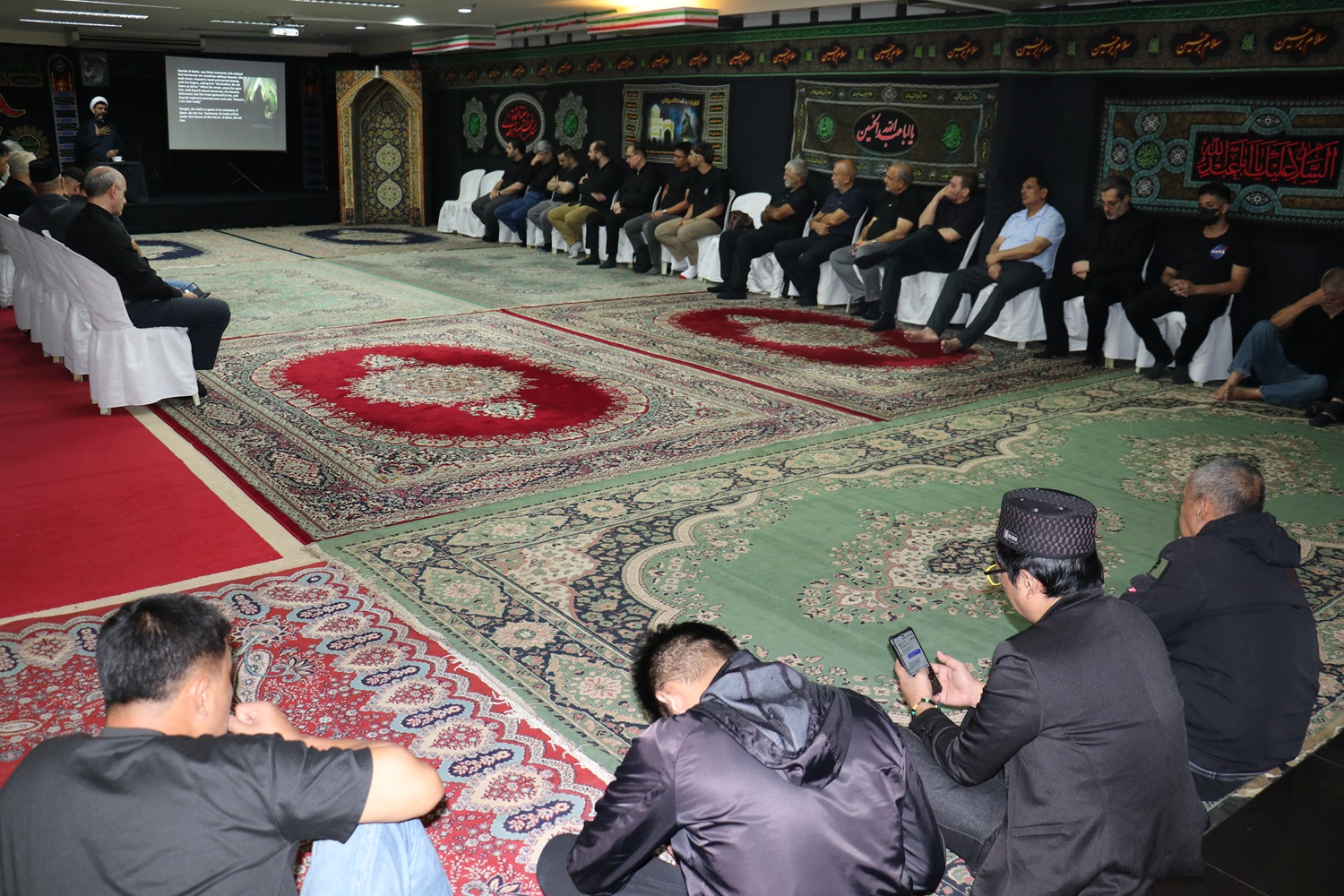 Holding a mourning ceremony on Hosseini's Ashura night at the Cultural Center of the Embassy of the Islamic Republic of Iran – Manila