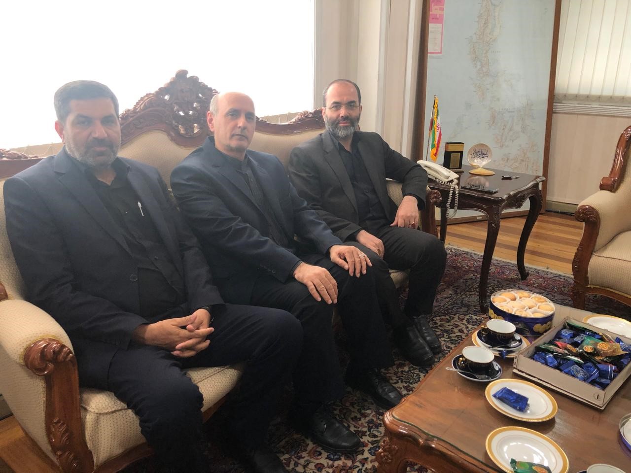 Meeting of Mr. Hossein Pour, Deputy for Development of Management and Resources, and Mr. Shakeri, Director General for Human Resources Development of the organization, with the Ambassador of the Islamic Republic of Iran in the Philippines