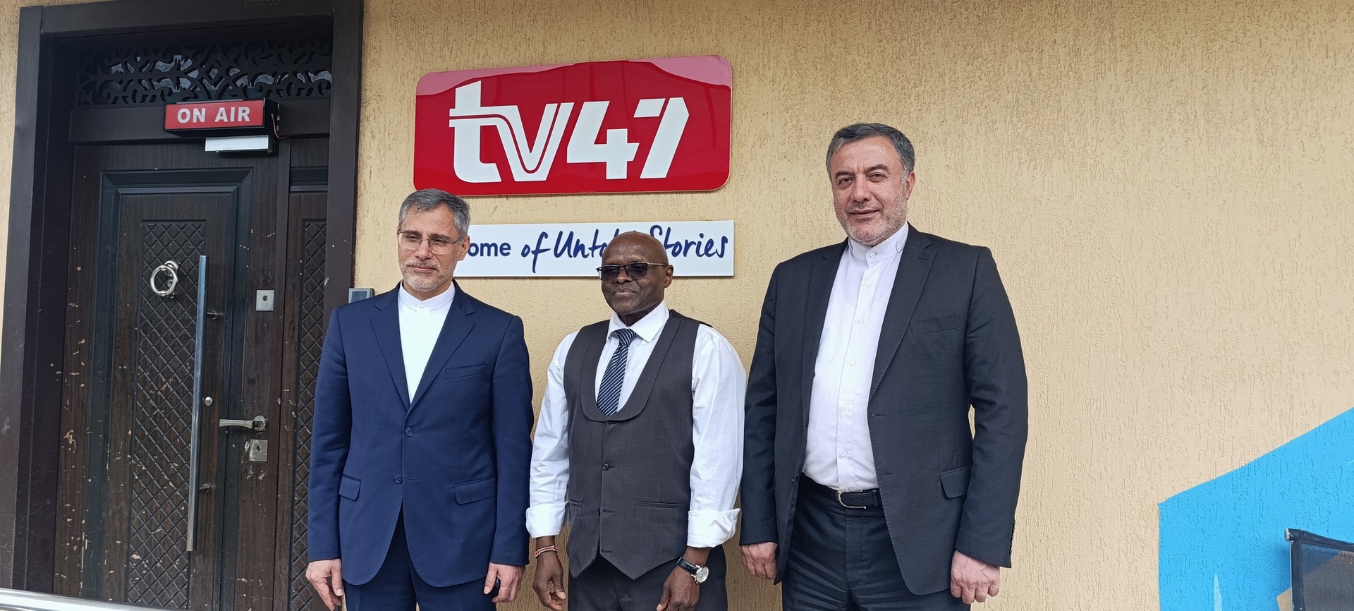 Cultural Counsellor Ali Pourmarjan paid a Courtesy call  to TV 47 Managing Director