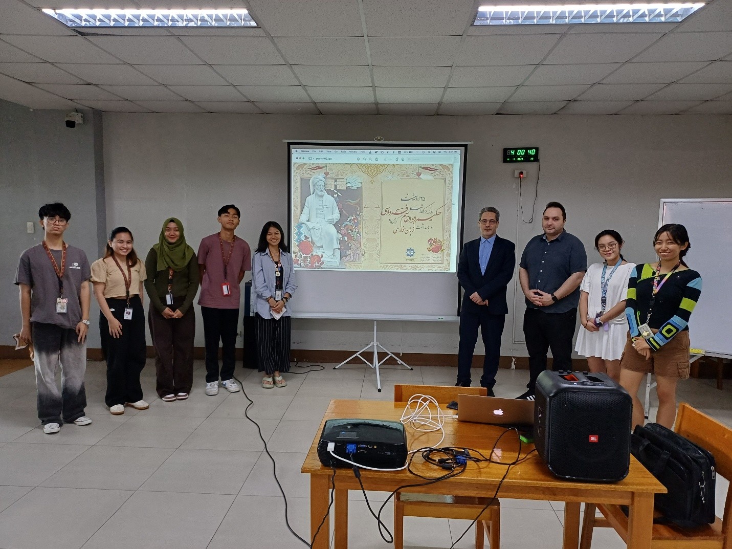 Persian language class, with the presence of Mr. Abolghasemi, the Cultural Counselor of Iran 