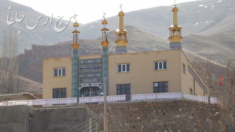 Imamzadeh Seyyed Esmaeil Shrine and the Centuries-Old Plane Trees of Zaviyeh