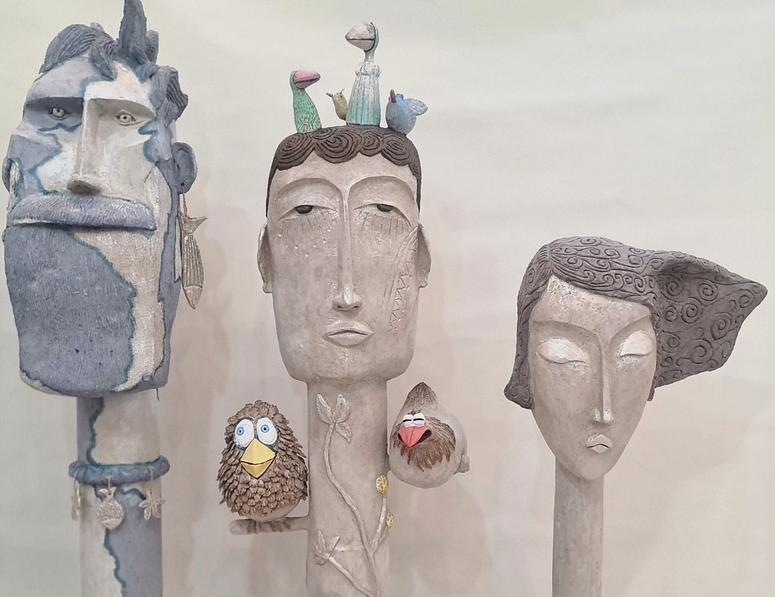 Papier-mâché: An art form featuring both modern and traditional dimensions