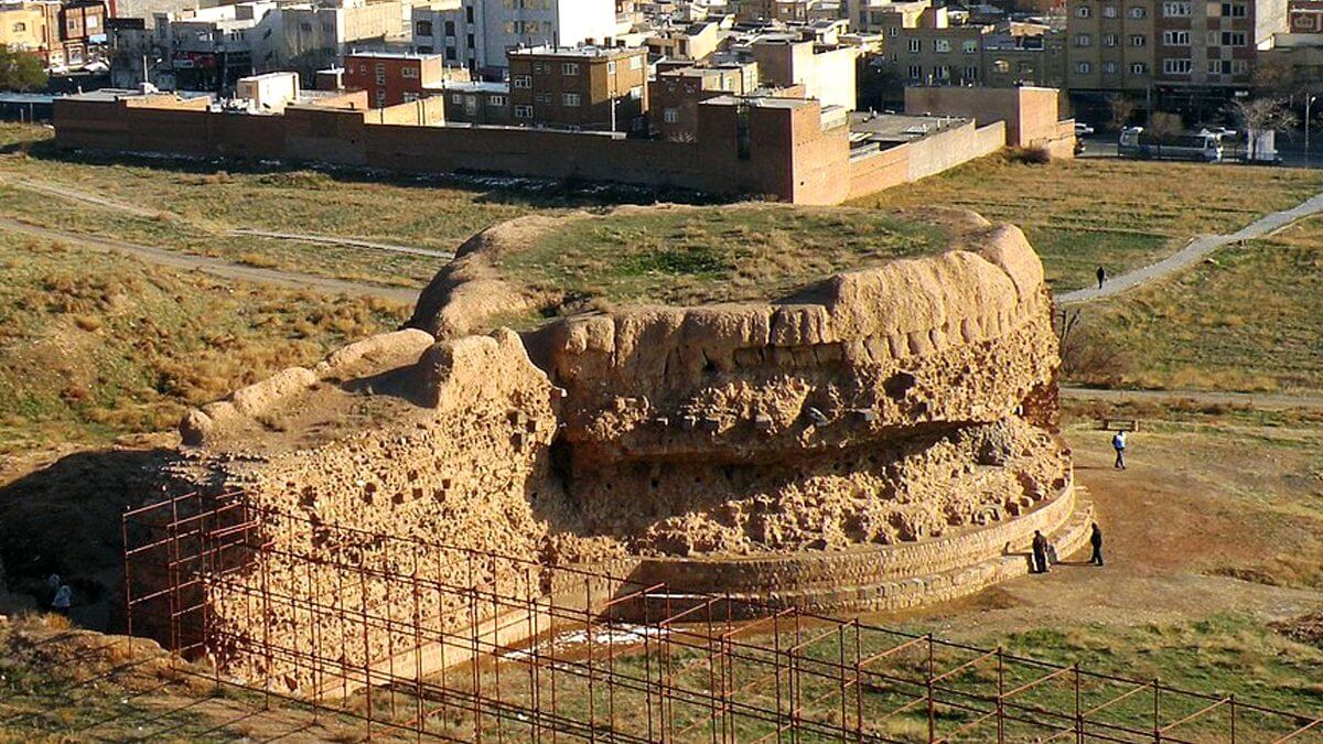 Rab’-e Rashidi, the World’s First University Complex