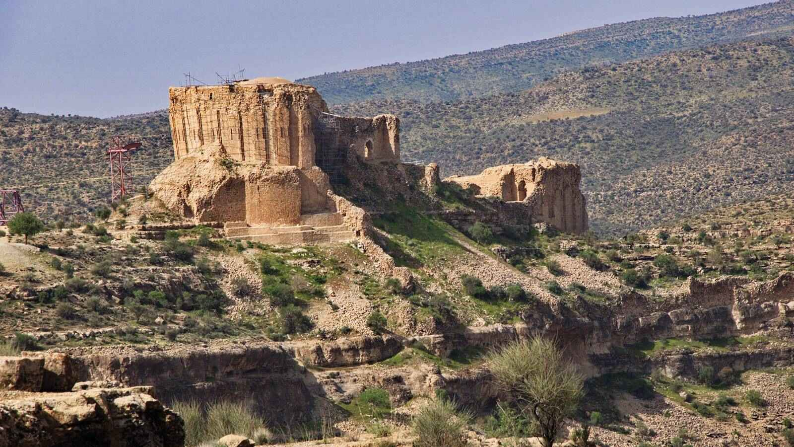 Qal’eh Dokhtar or Dokhtar Castle of Firouzabad