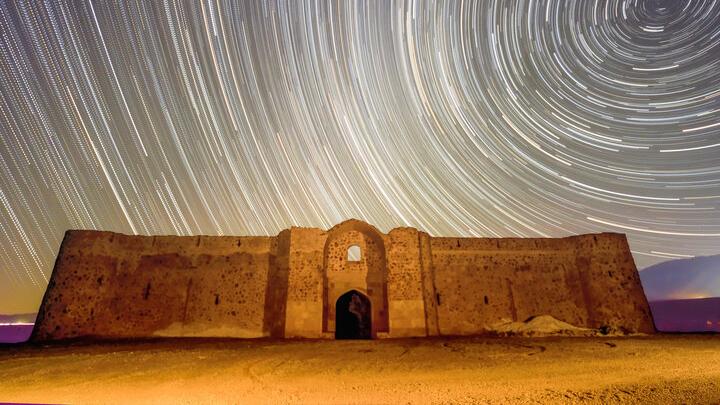 Rabat Qoli — A Caravanserai with a Colorful Appearance