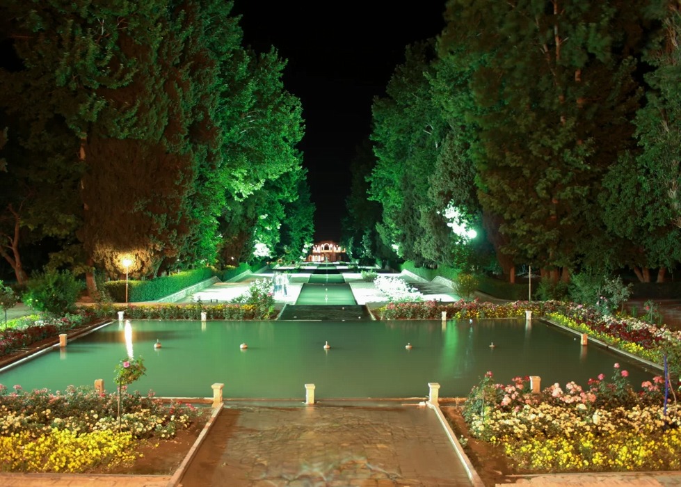 Baghe_shahzadeh1-1140x815_1_1