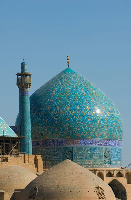 gonbad-112-768x1169_1