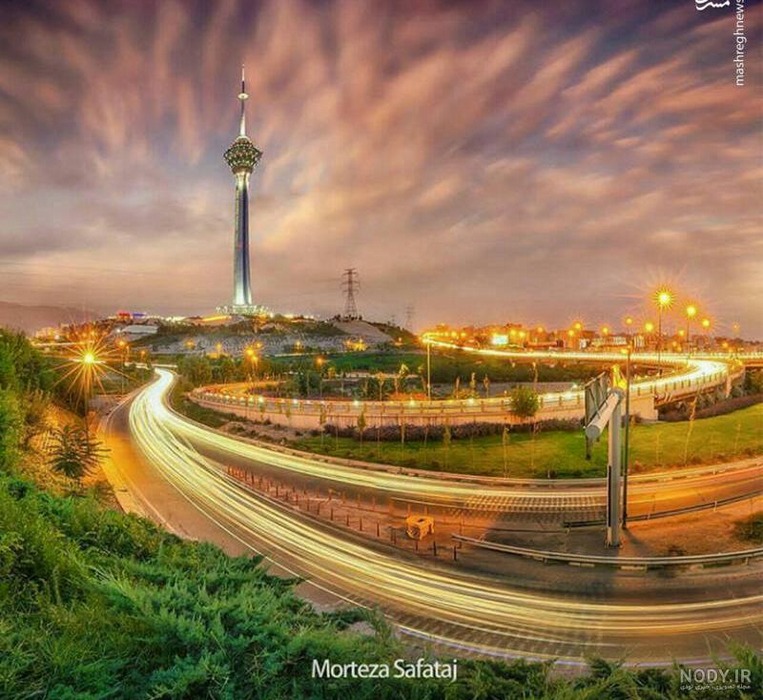 nody-تصویری-از-برج-آزادی-میلاد-یک-قاب-عکس-1729452258_1