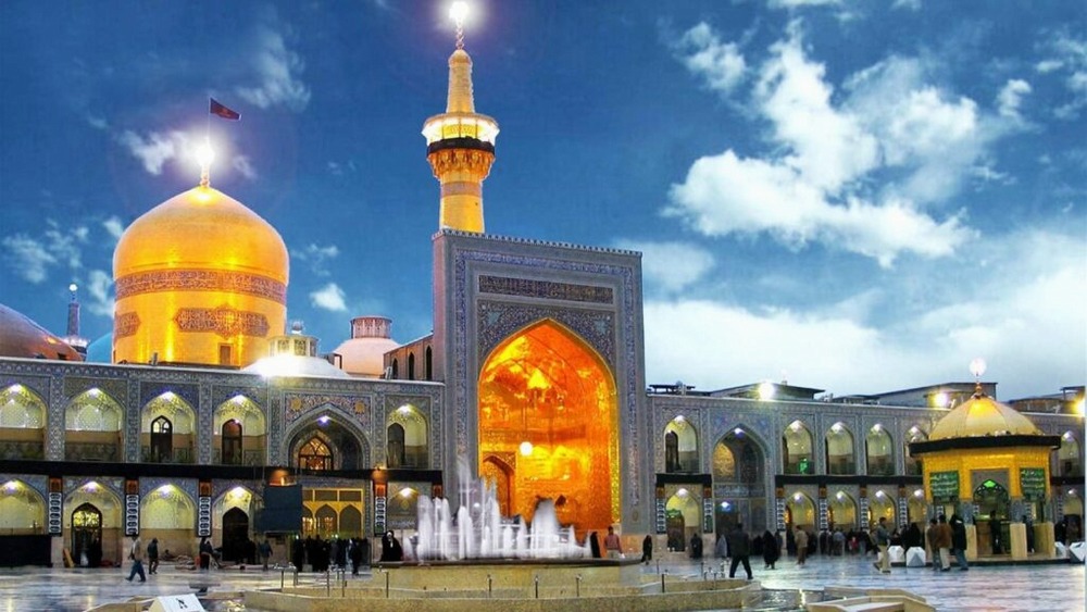 The Holy Shrine of Imam Reza A Living Book of Iranian History and Art  From a Modest Mausoleum to a Sacred City