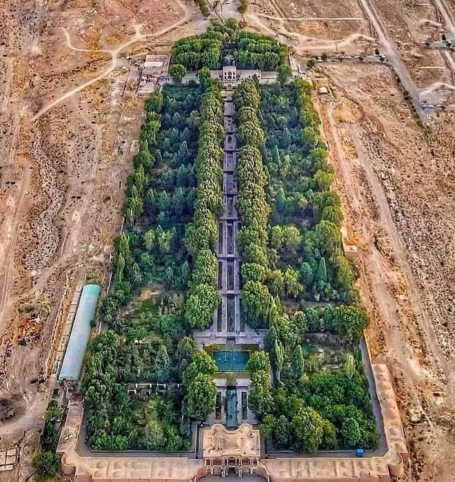 عکس-هوایی-باغ-شاهزاده-ماهان-e1727802369181_1