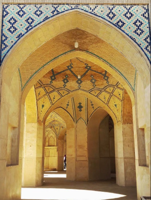 معماری-مدرسه-آقابزرگ_1