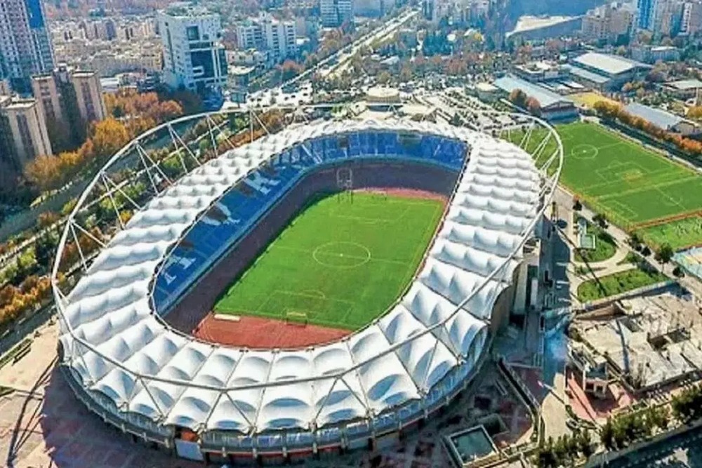 ورزشگاه_1