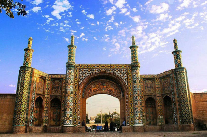 Qazvin: The Safavid Capital; A City on the Threshold of History