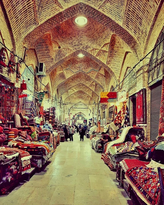 بازار-وکیل-مجموعه-زندیه_2