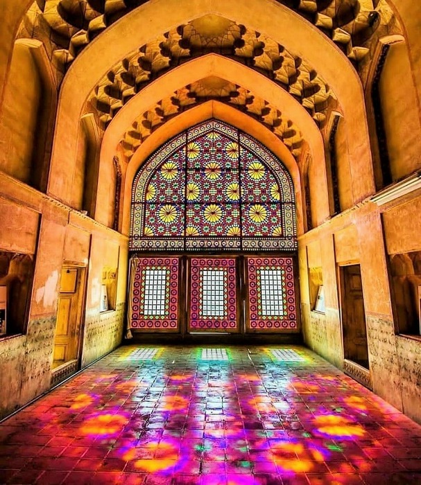 تزیینات-داخلی-ارگ-کریمخانی_2