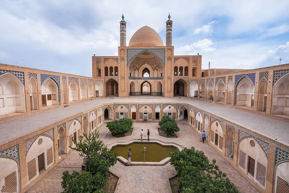 مسجد-آقابزرگ_2