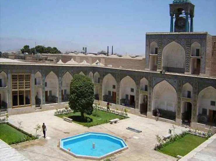 1683366614_809_مدارس-تاریخی-ایران_2