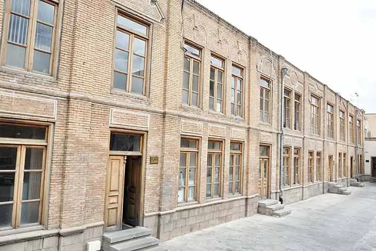 1683366615_116_مدارس-تاریخی-ایران_2